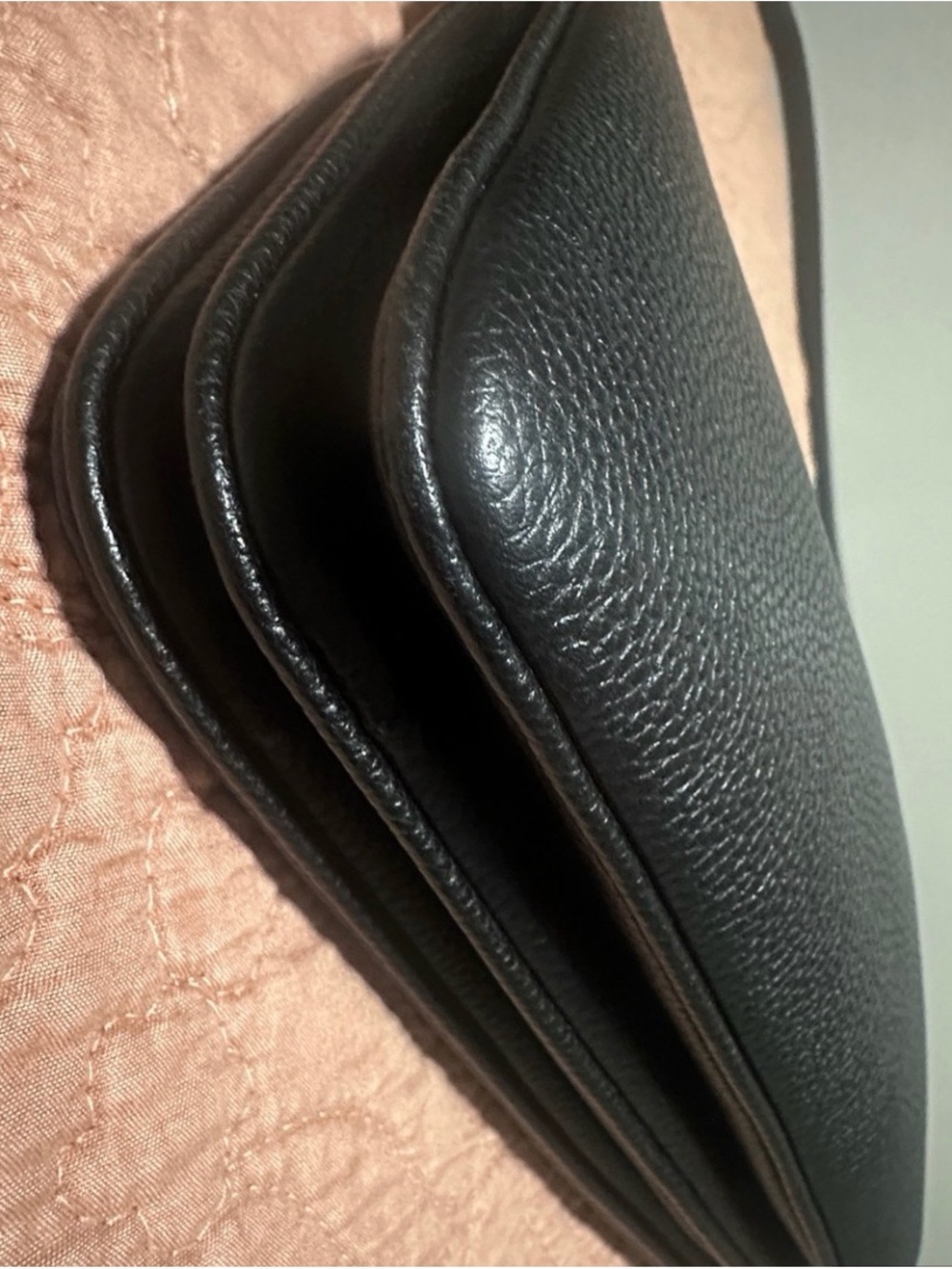 Kate Spade ♠️ Pebbled Leather Crossbody Pouch - Picture 5 of 9